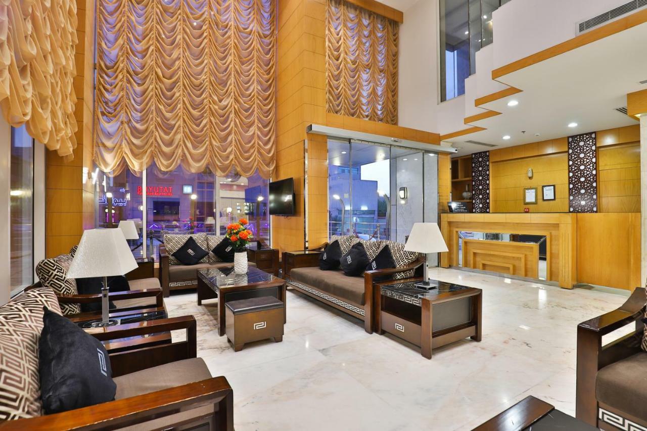 قصر اليمامة للاجنحة الفندقية-العليا Riade Exterior foto